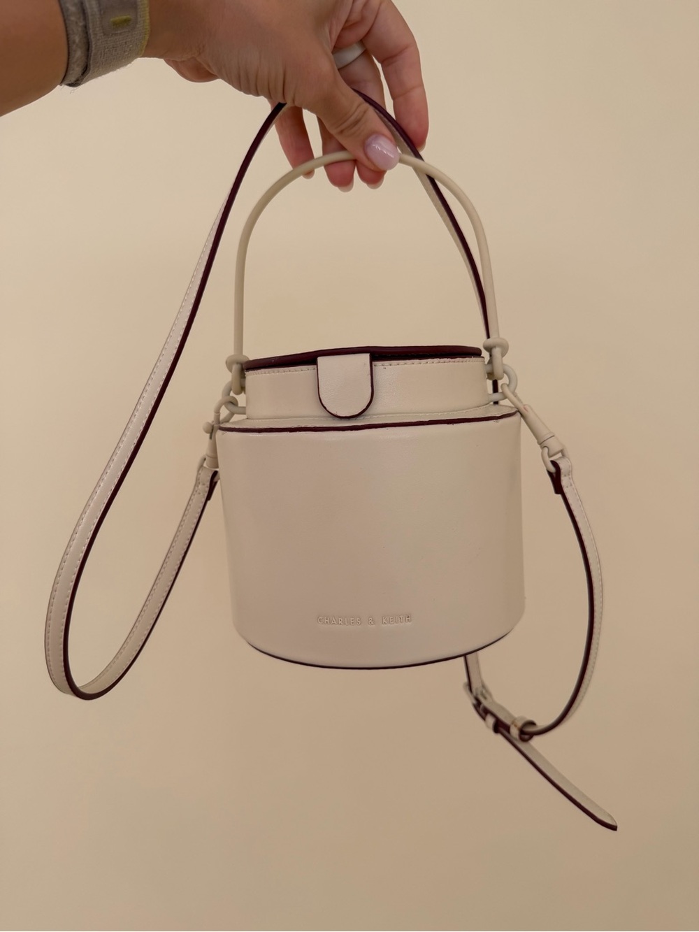 Off-white handbag, handle and shoulder strap